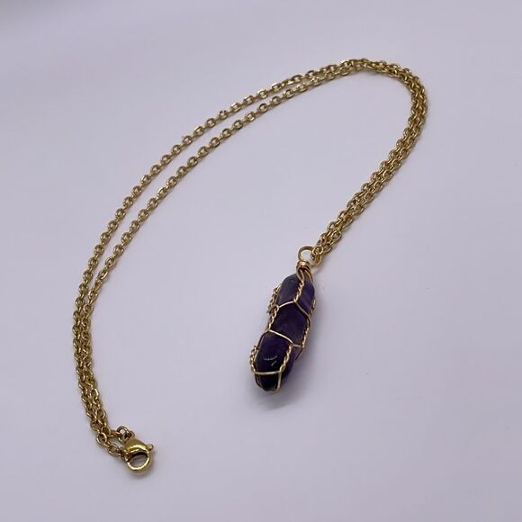 NWT Wool + Pepper Co. Amethyst Crystal & Gold Necklace - PROTECTION - Picture 6 of 6